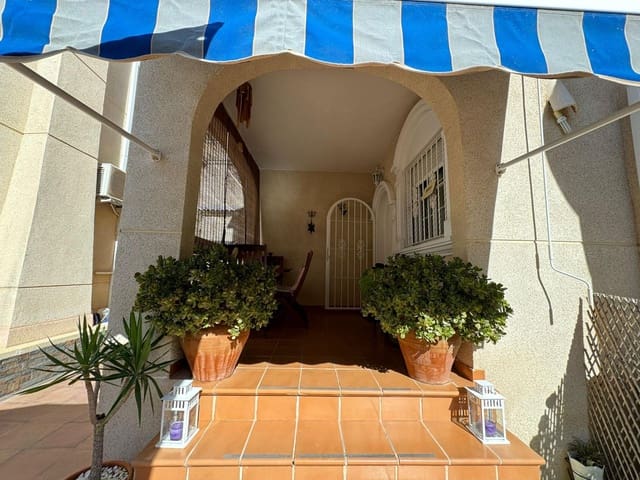 3 sypialnia Dom szeregowy na sprzedaż w La Florida, Orihuela z basenem - 285 000 € (Ref: 8519313)