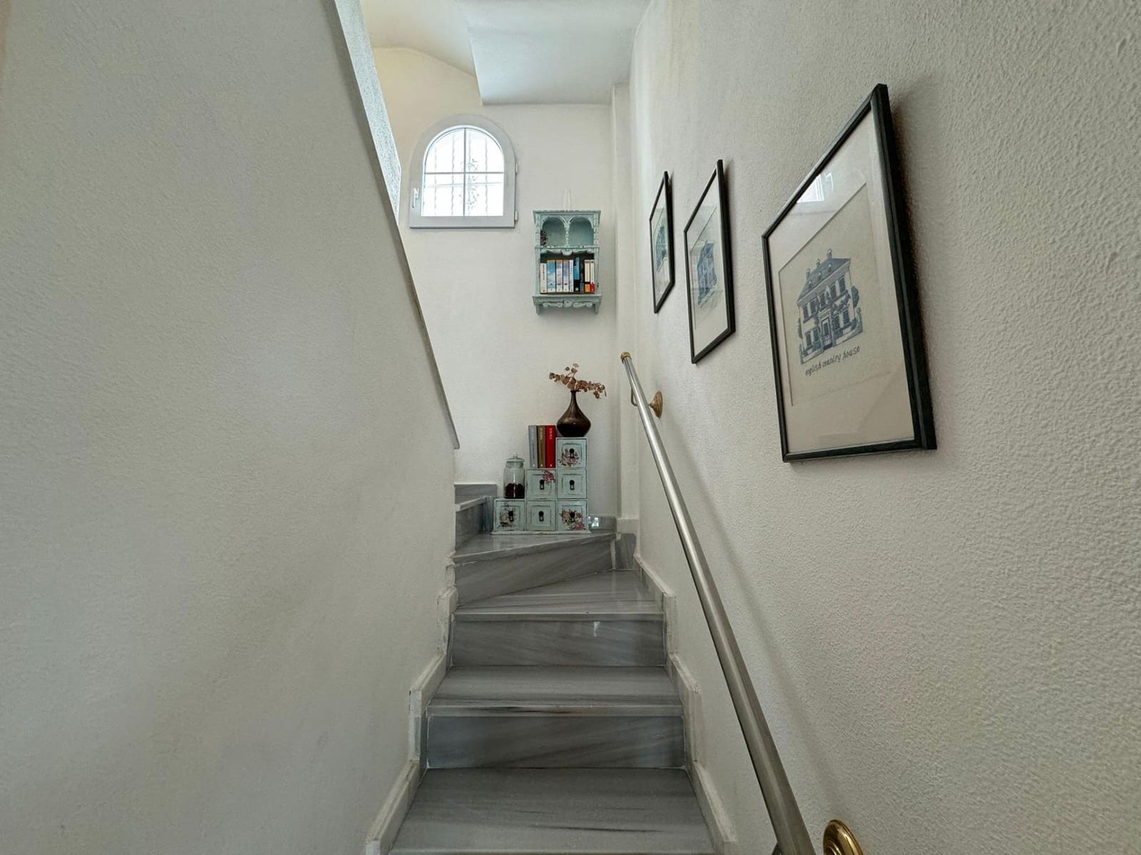 3 sypialnia Dom szeregowy na sprzedaż w La Florida z basenem - 285 000 € (Ref: 8519313)