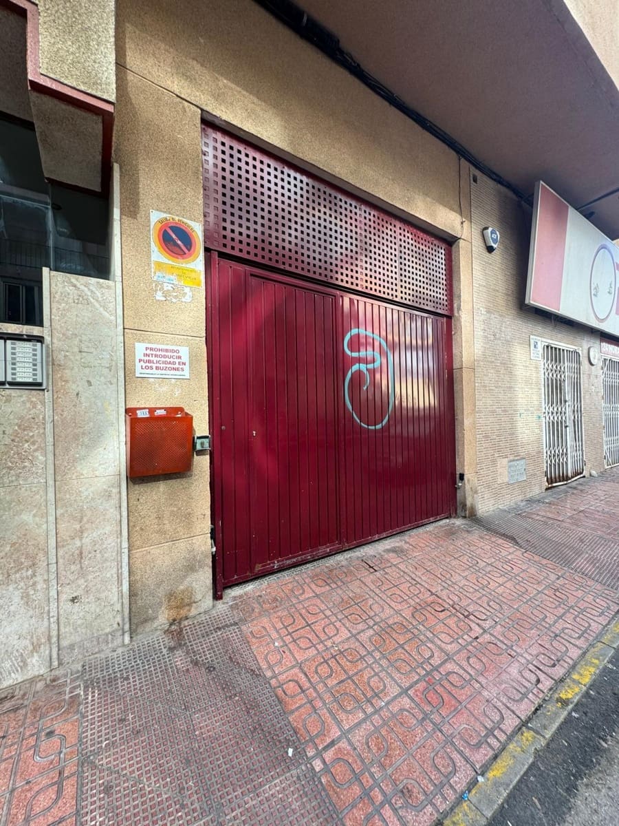 2 makuuhuone Huoneisto myytävänä paikassa Torrevieja mukana 
autotalli - 129 900 € (Ref: 8527756)