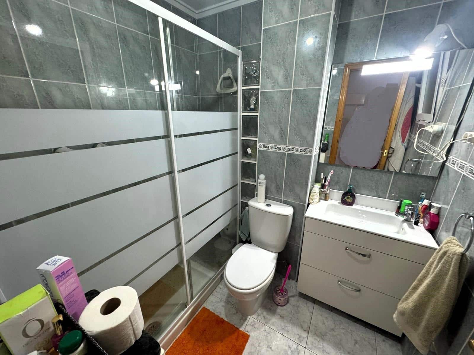 2 makuuhuone Huoneisto myytävänä paikassa Torrevieja mukana 
autotalli - 129 900 € (Ref: 8527756)