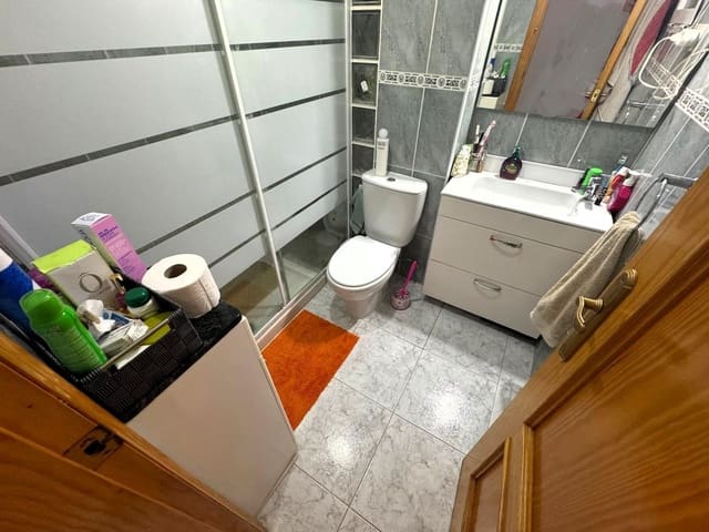 2 Zimmer Apartment zu verkaufen in Torrevieja mit Garage - 129.900 € (Ref: 8527756)