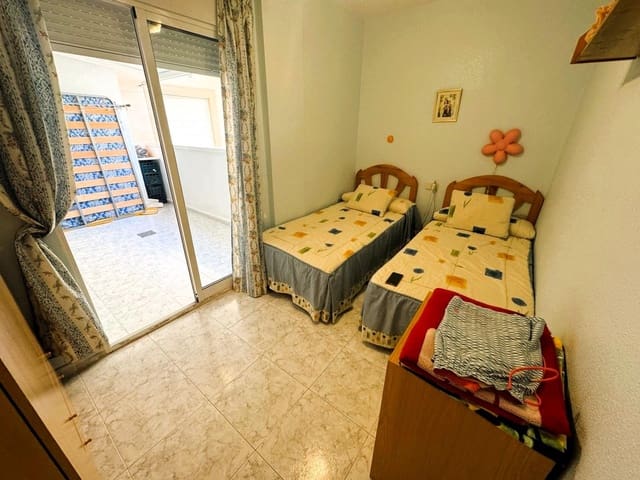2 Zimmer Apartment zu verkaufen in Torrevieja mit Garage - 129.900 € (Ref: 8527756)