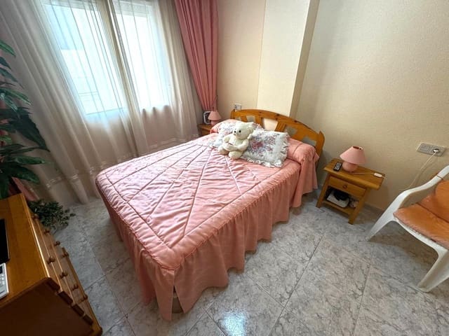2 Zimmer Apartment zu verkaufen in Torrevieja mit Garage - 129.900 € (Ref: 8527756)