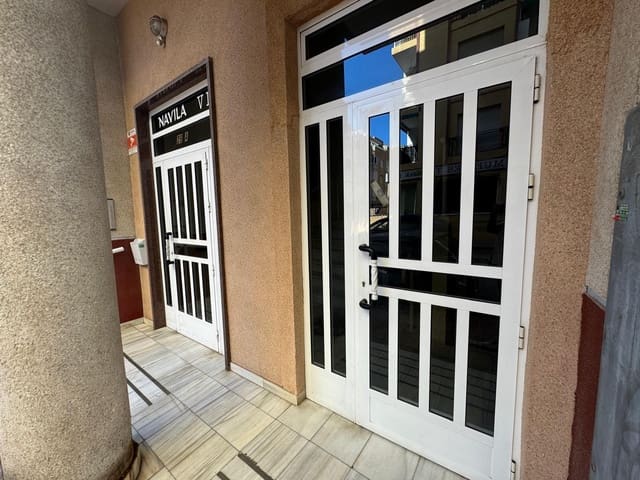 2 makuuhuone Huoneisto myytävänä paikassa Avenida Habaneras - Curva de Palangre, Torrevieja mukana 
autotalli - 129 900 € (Ref: 8527756)