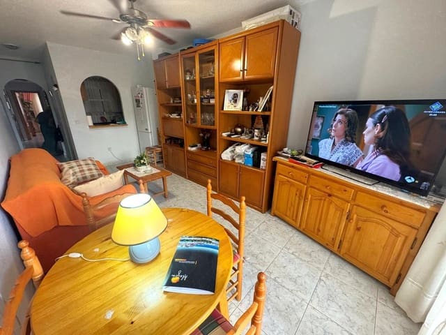 2 Zimmer Apartment zu verkaufen in Torrevieja mit Garage - 129.900 € (Ref: 8527756)