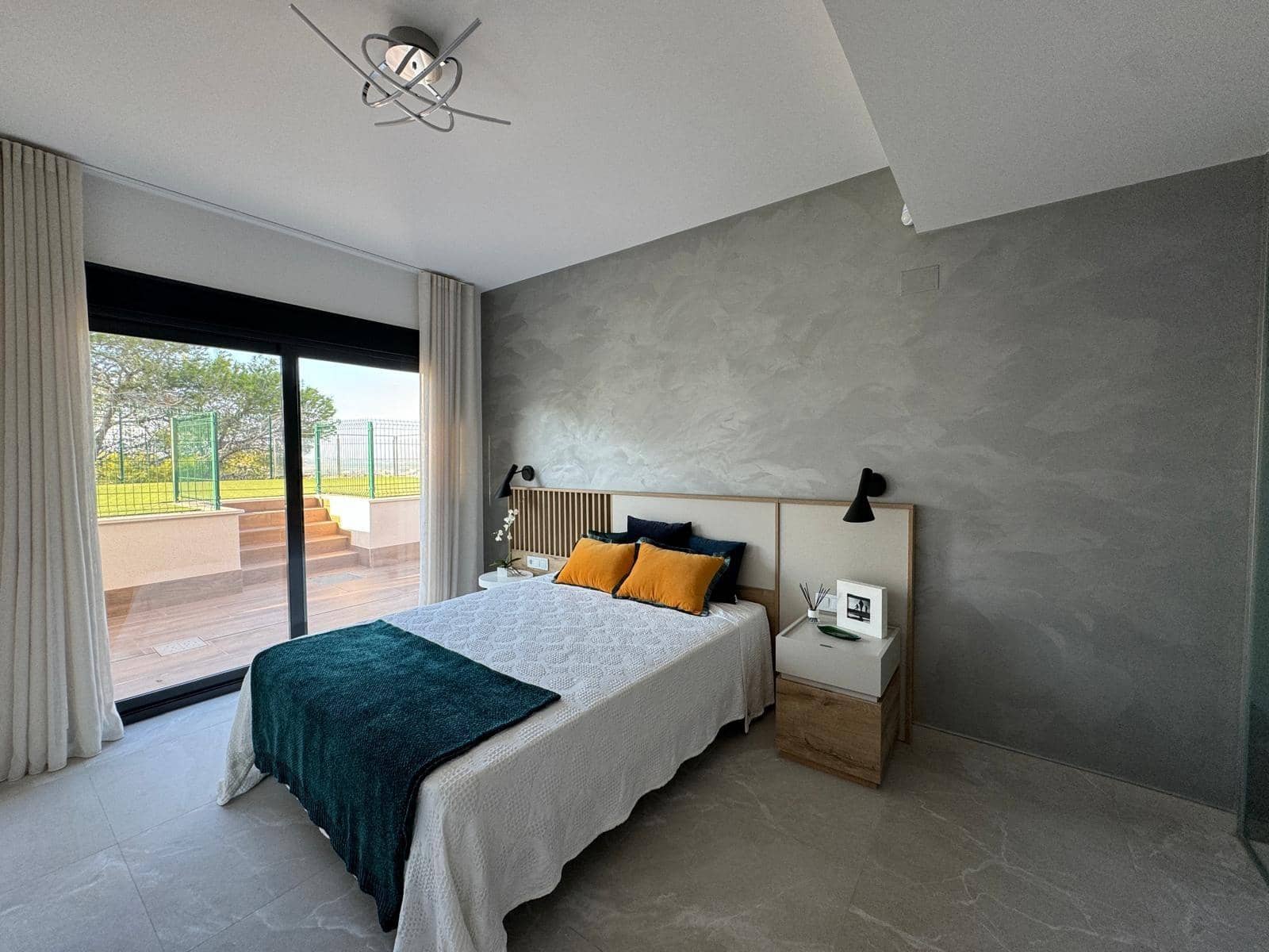 2 soverom Bungalow til salgs i San Miguel de Salinas med svømmebasseng - € 369 000 (Ref: 8549568)