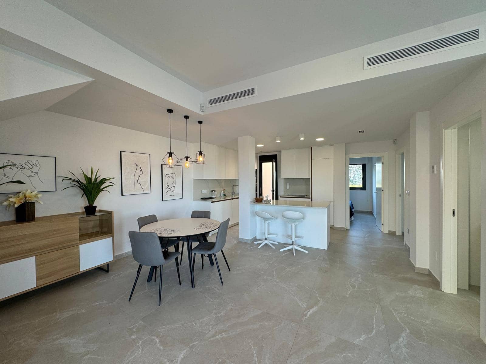 2 soverom Bungalow til salgs i San Miguel de Salinas med svømmebasseng - € 369 000 (Ref: 8549568)