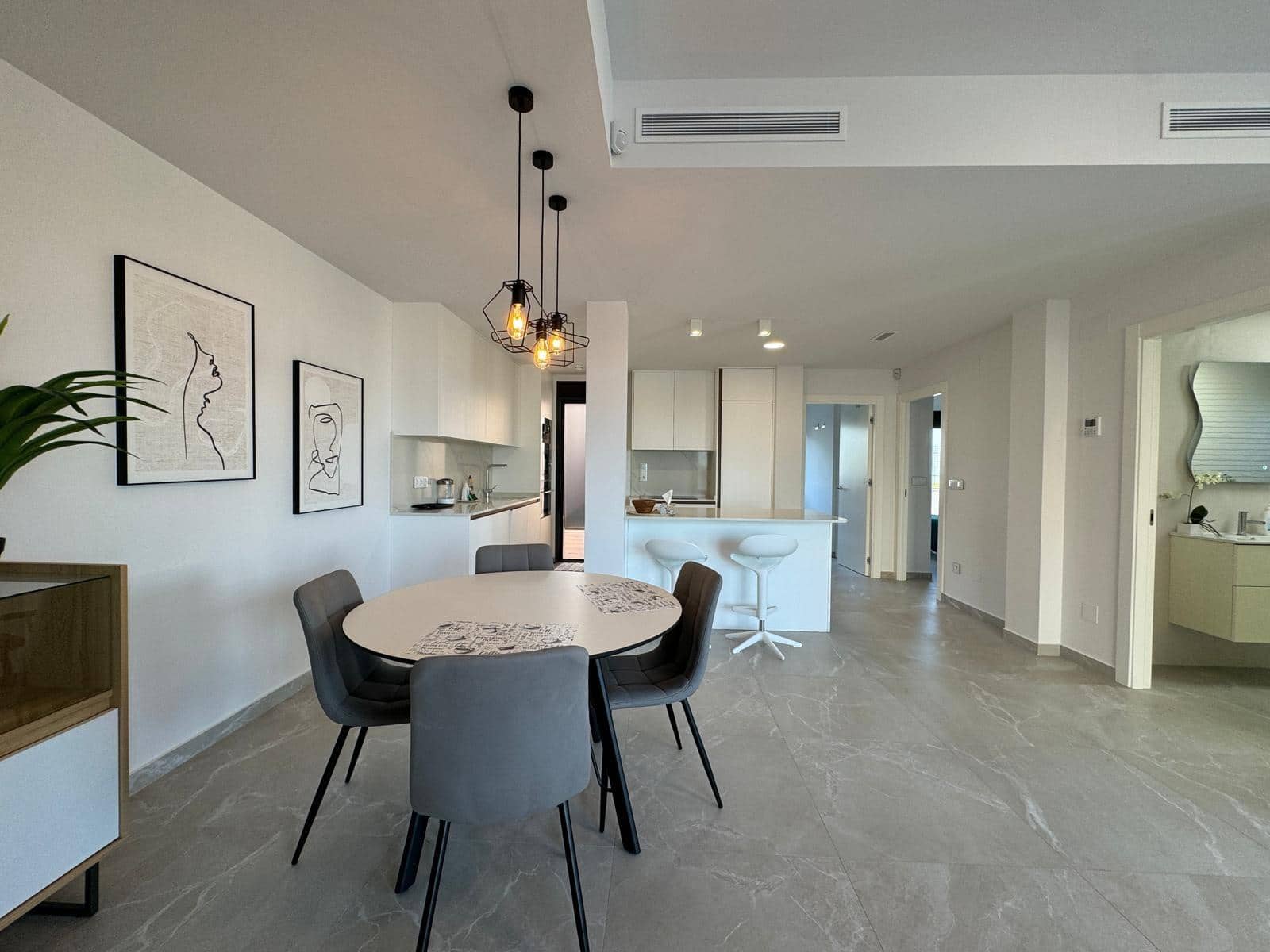 2 soverom Bungalow til salgs i San Miguel de Salinas med svømmebasseng - € 369 000 (Ref: 8549568)