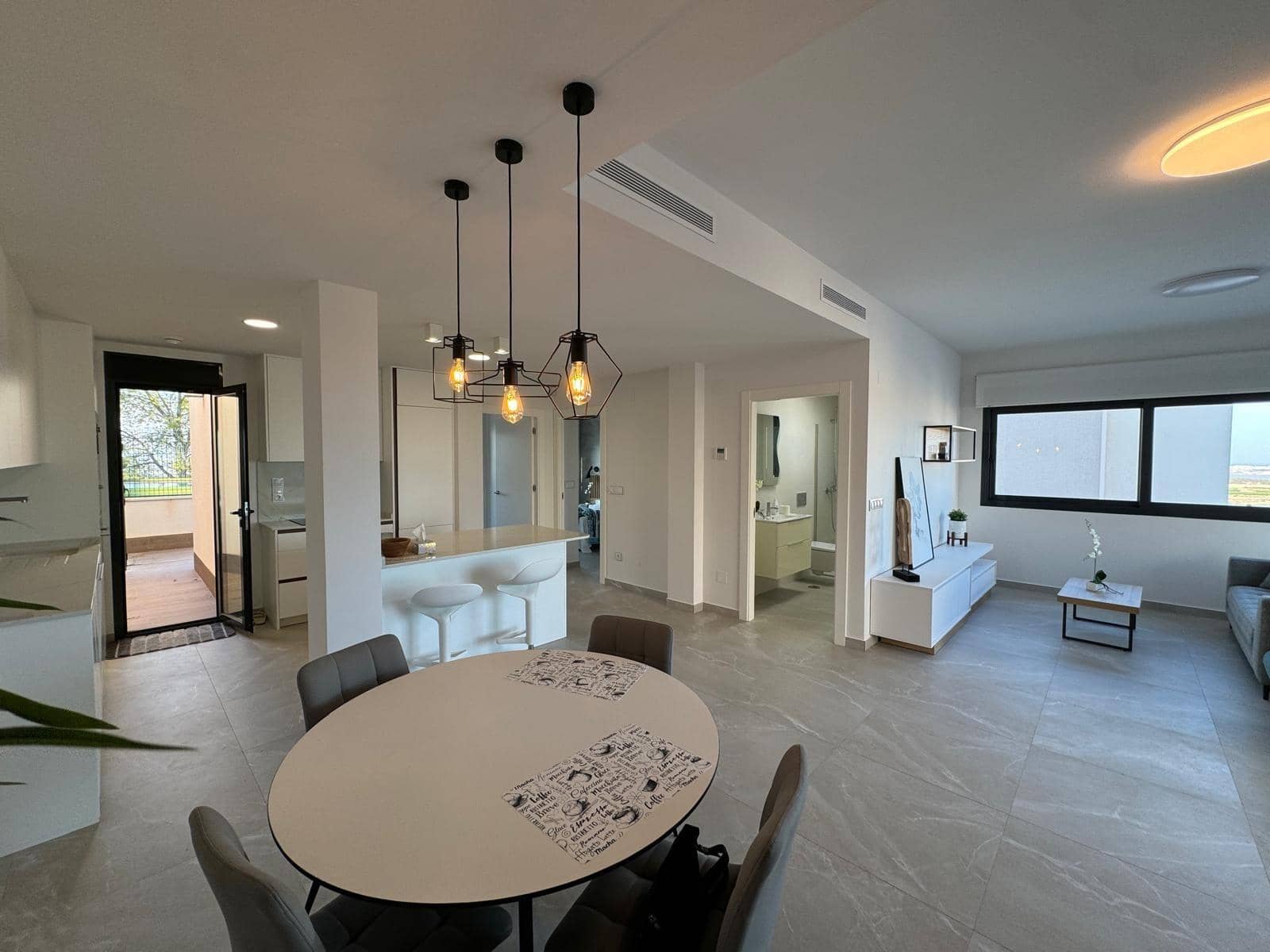 2 soverom Bungalow til salgs i San Miguel de Salinas med svømmebasseng - € 369 000 (Ref: 8549568)