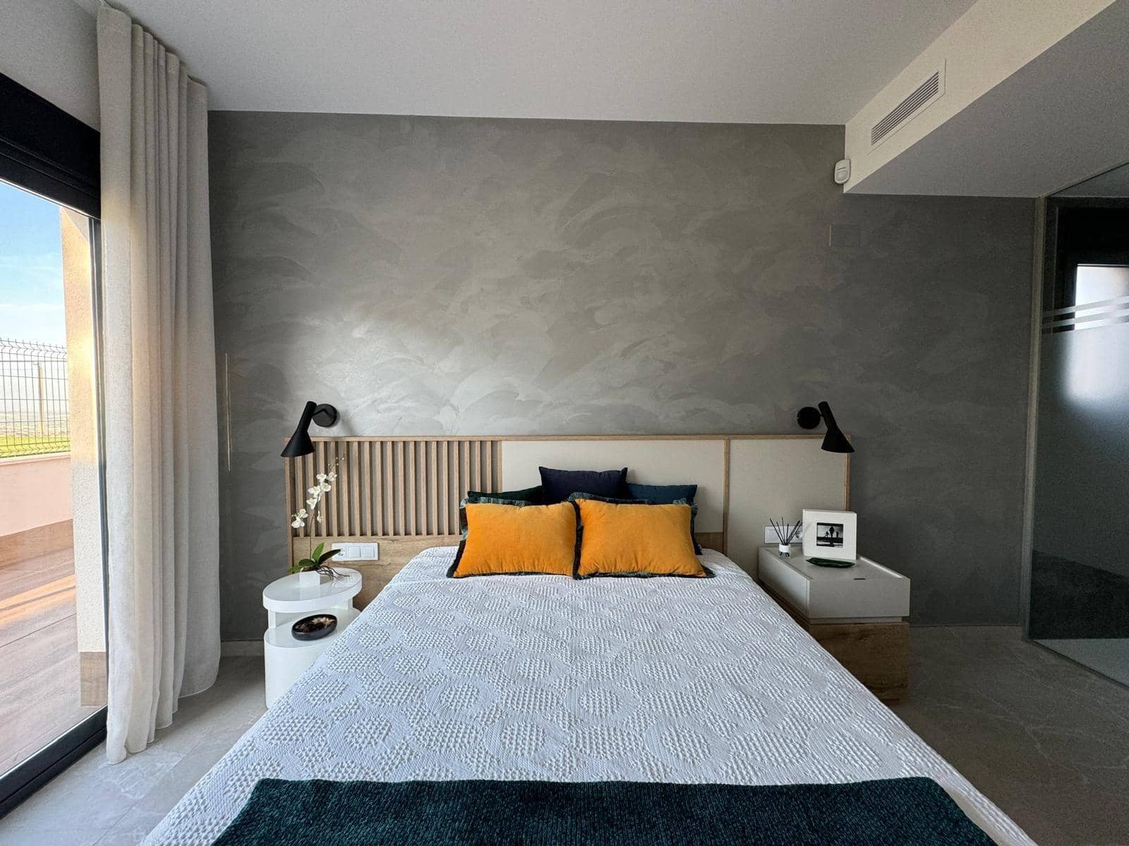 2 soverom Bungalow til salgs i San Miguel de Salinas med svømmebasseng - € 369 000 (Ref: 8549568)