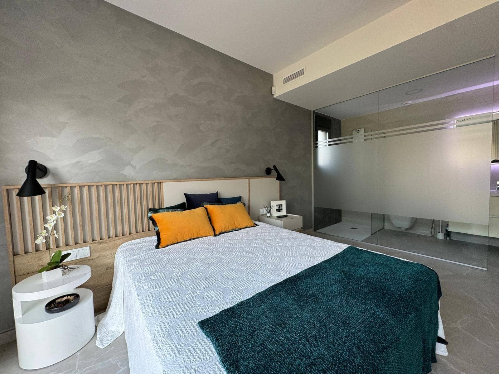 2 soverom Bungalow til salgs i San Miguel de Salinas med svømmebasseng - € 369 000 (Ref: 8549568)