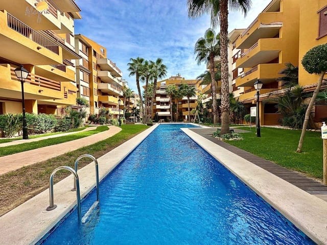 3 sypialnia Apartament na sprzedaż w Punta Prima, Torrevieja z basenem garażem - 355 000 € (Ref: 8566471)