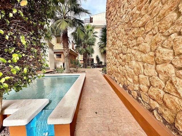 3 sypialnia Apartament na sprzedaż w Punta Prima, Torrevieja z basenem garażem - 355 000 € (Ref: 8566471)