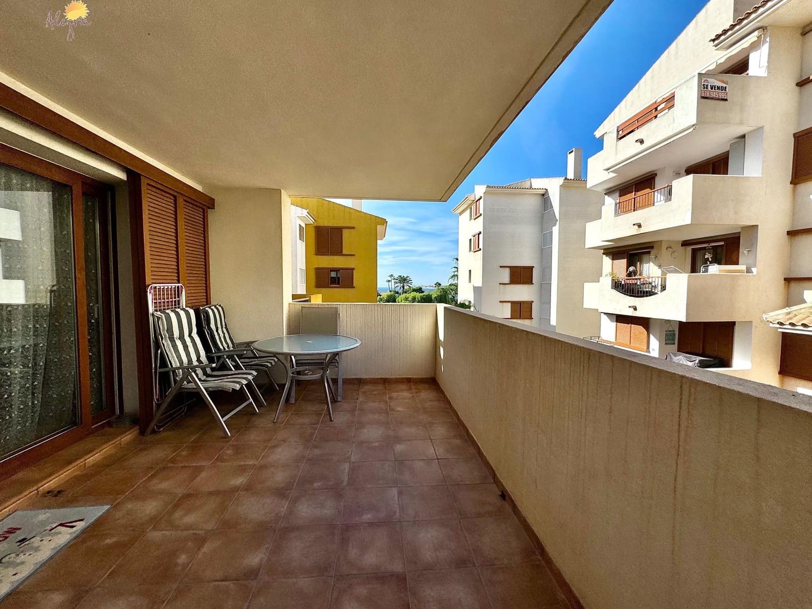 3 sypialnia Apartament na sprzedaż w Punta Prima z basenem garażem - 355 000 € (Ref: 8566471)