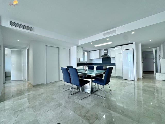 3 sypialnia Apartament na sprzedaż w Punta Prima, Torrevieja z basenem garażem - 355 000 € (Ref: 8566471)