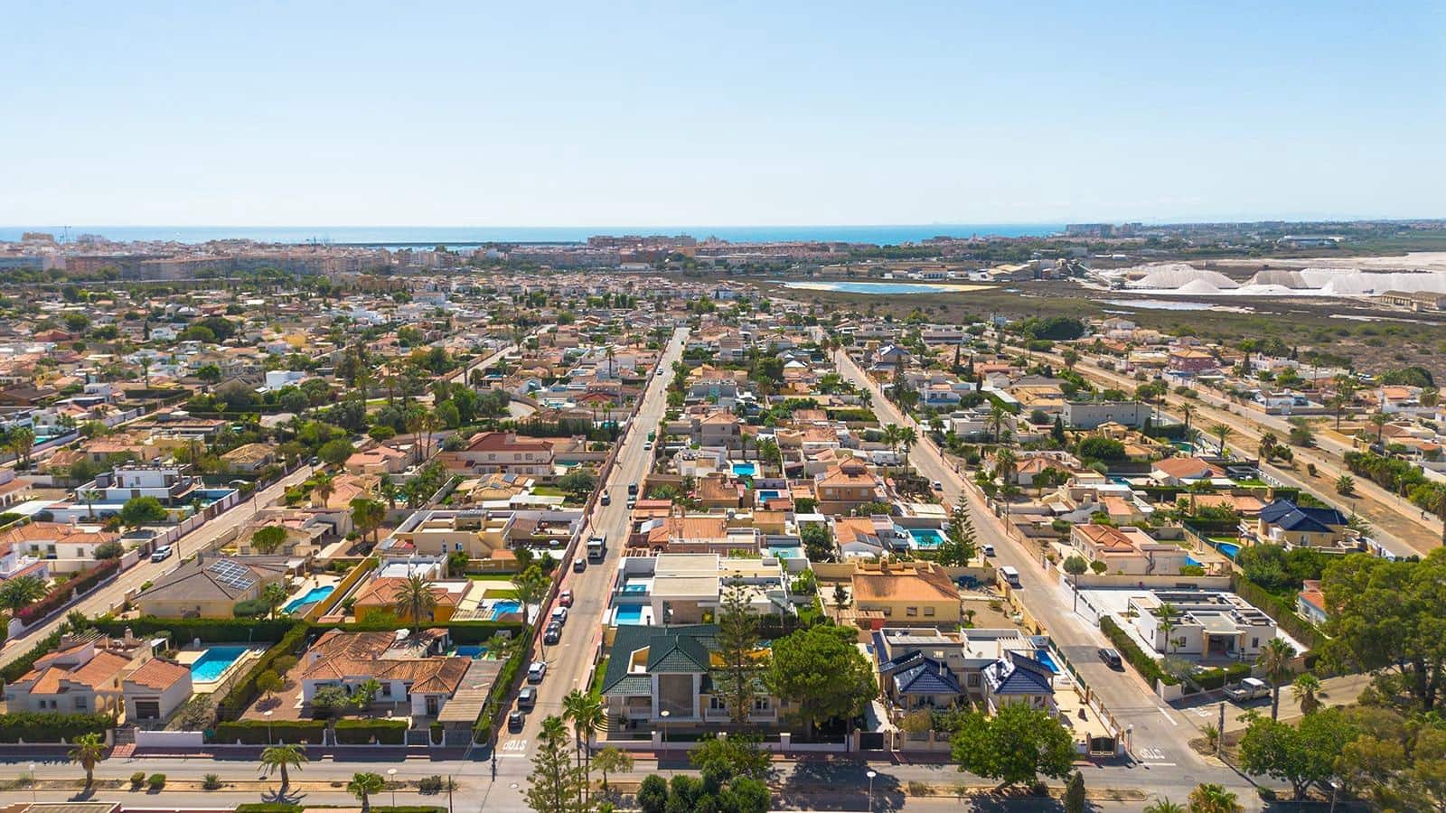 5 bedroom Villa for sale in Torrevieja with pool garage - € 780,000 (Ref: 8568491)