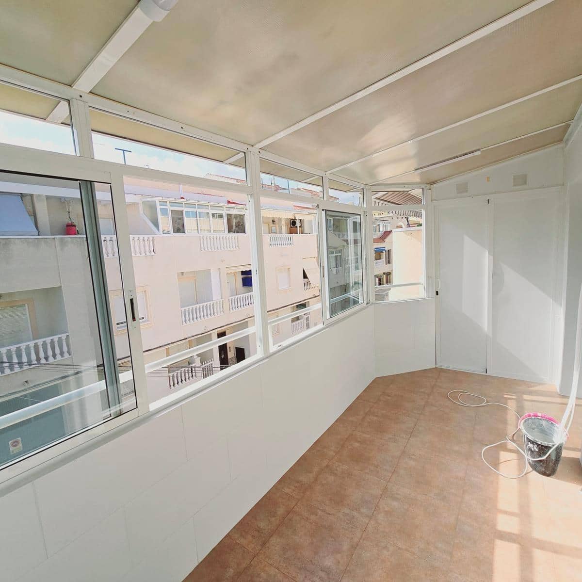 2 soveværelse Penthouse til salg i Torrevieja med swimmingpool - € 125.000 (Ref: 8574072)