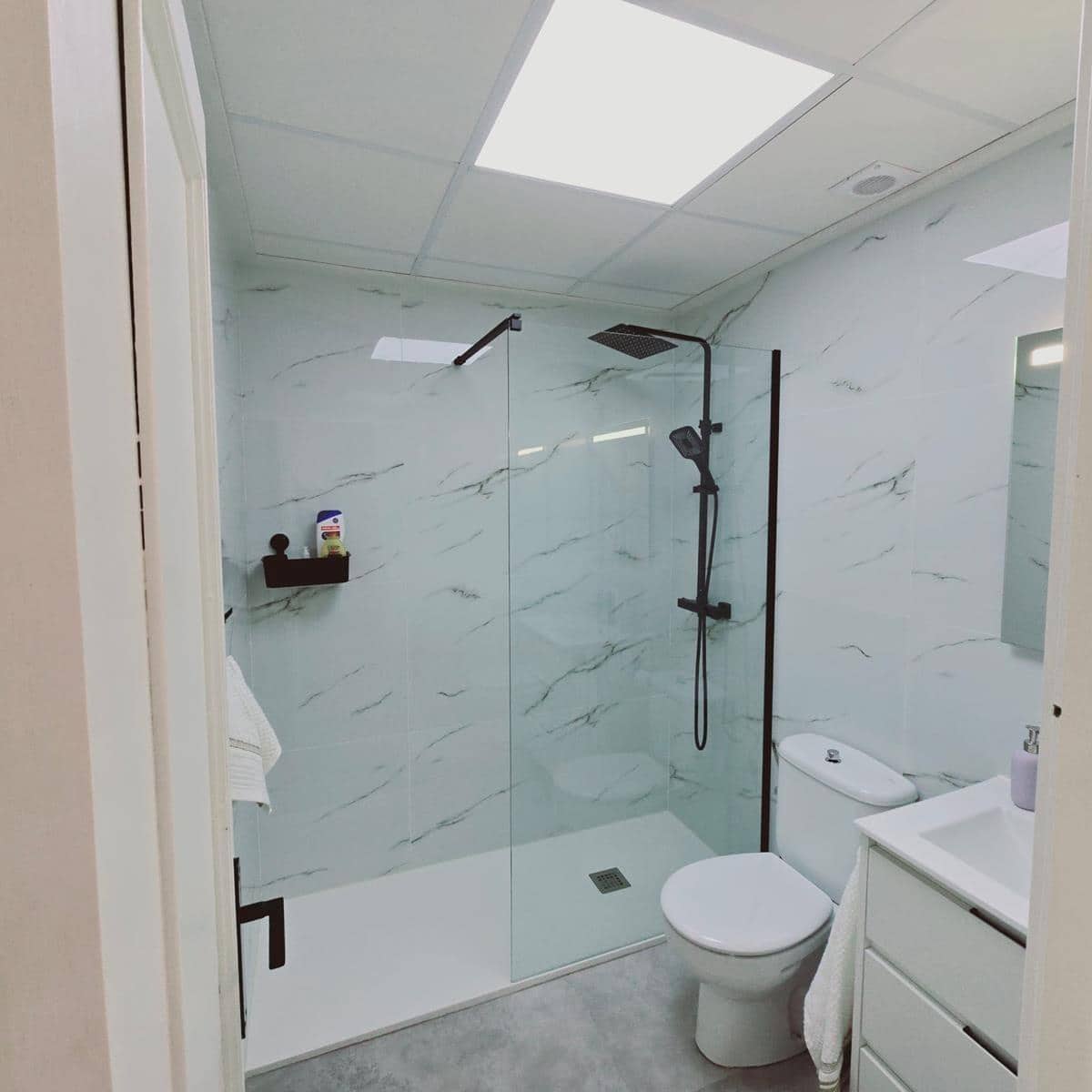 2 soveværelse Penthouse til salg i Torrevieja med swimmingpool - € 125.000 (Ref: 8574072)