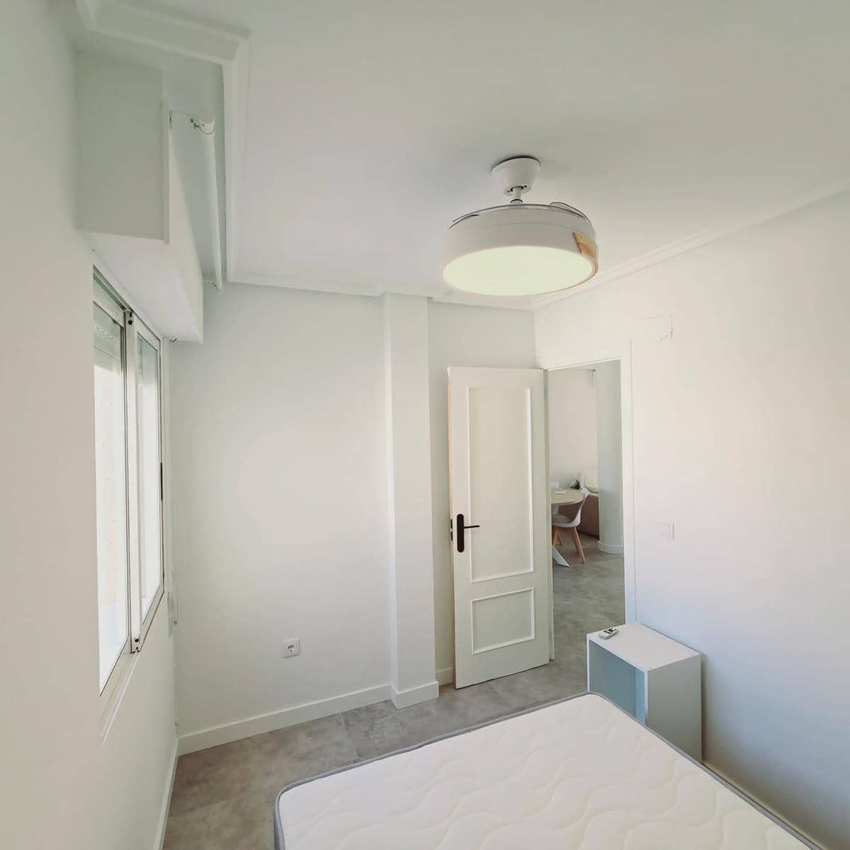 2 soveværelse Penthouse til salg i Torrevieja med swimmingpool - € 125.000 (Ref: 8574072)