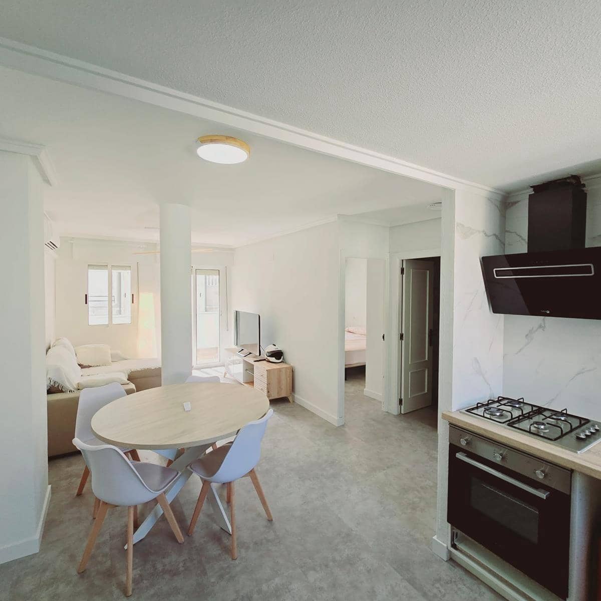 2 soveværelse Penthouse til salg i Torrevieja med swimmingpool - € 125.000 (Ref: 8574072)