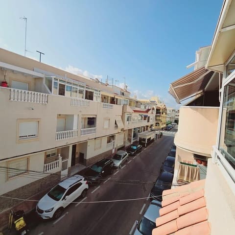 Ático de 2 habitaciones en Avenida Habaneras - Curva de Palangre, Torrevieja en venta con piscina - 125.000 € (Ref: 8574072)