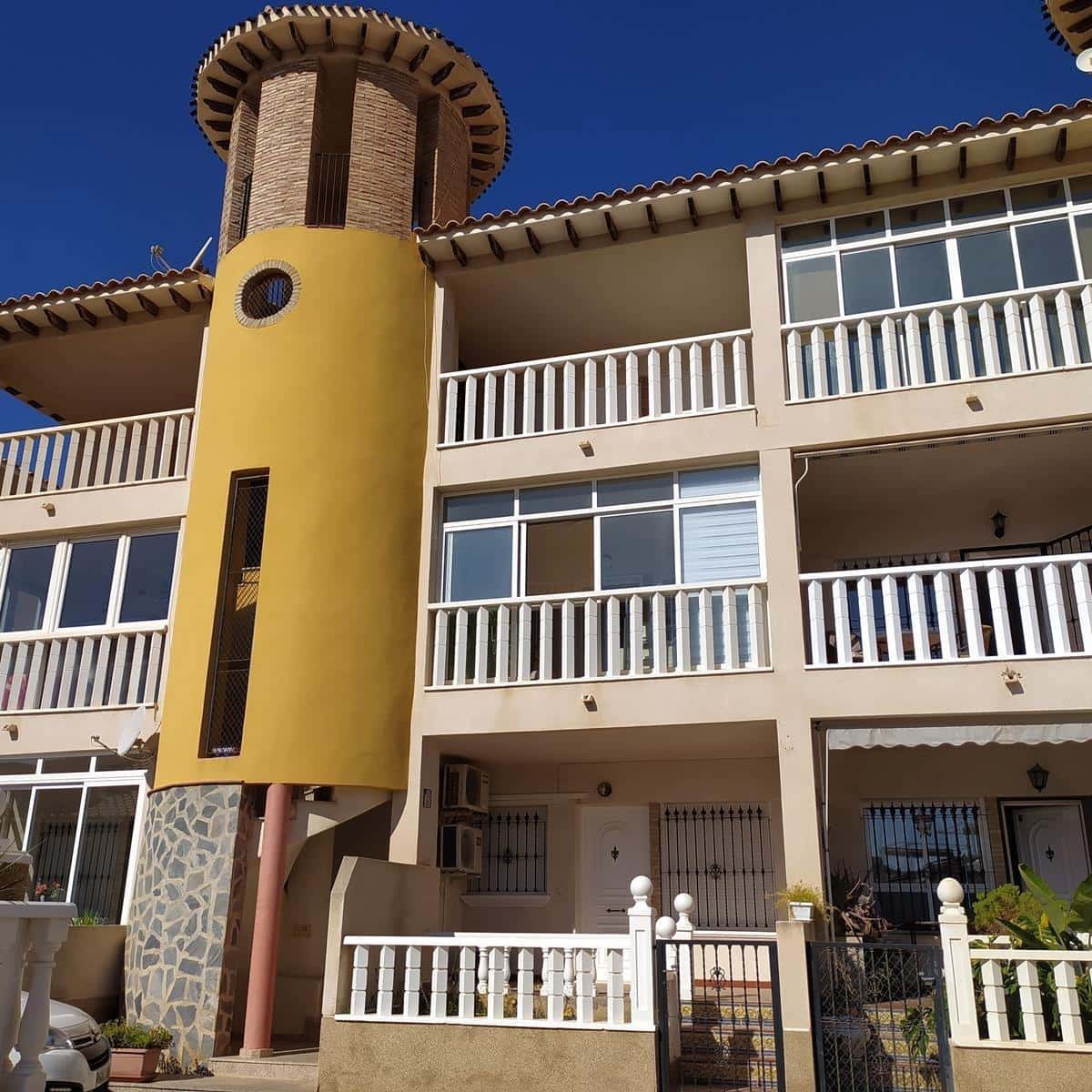 2 sypialnia Apartament na sprzedaż w La Zenia z basenem - 136 000 € (Ref: 8574073)