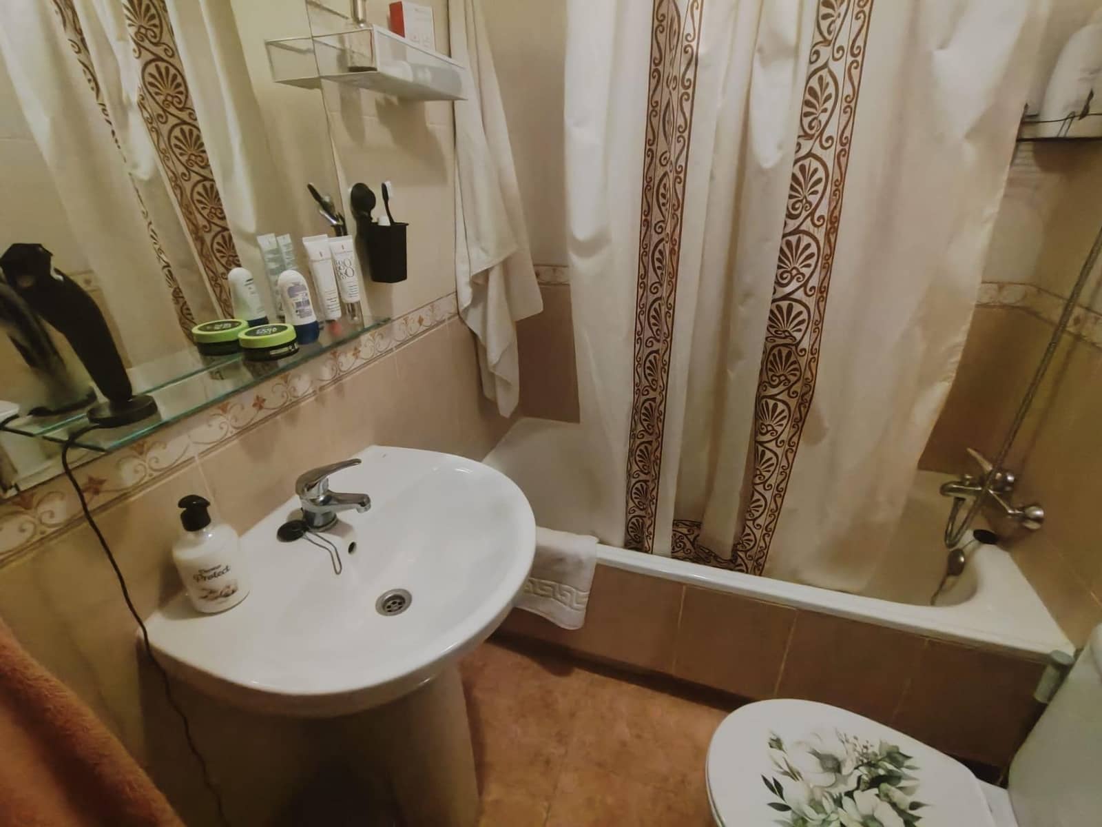 3 sypialnia Apartament na sprzedaż w Torrevieja z basenem garażem - 169 900 € (Ref: 8574075)