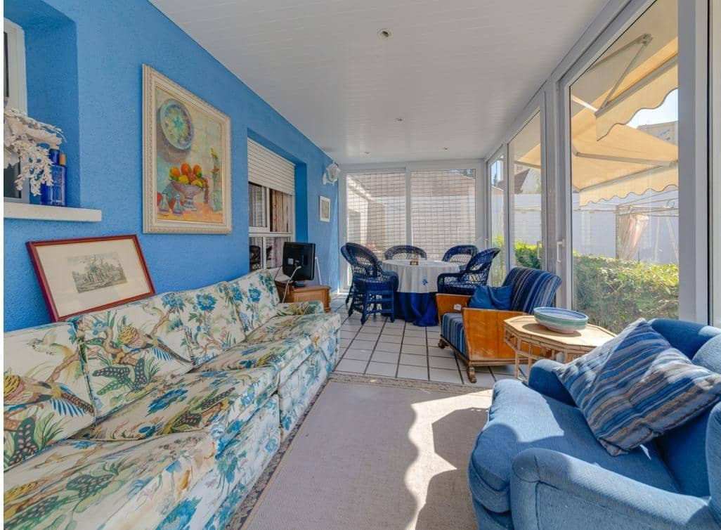 Chalet de 6 habitaciones en Campoamor en venta con piscina garaje - 725.000 € (Ref: 8577627)