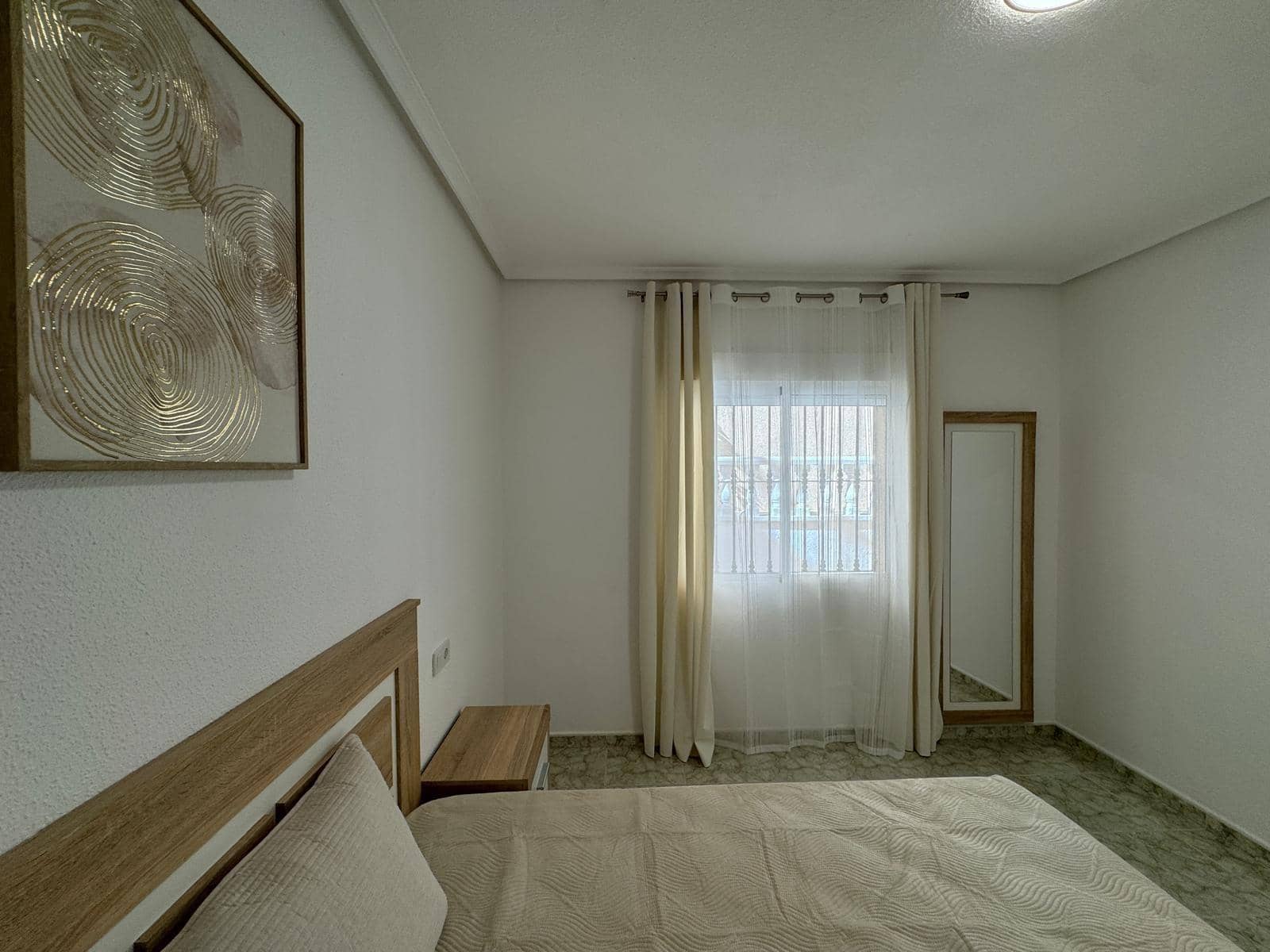 Chalet de 4 habitaciones en Orihuela Costa en venta con piscina - 279.000 € (Ref: 8584608)