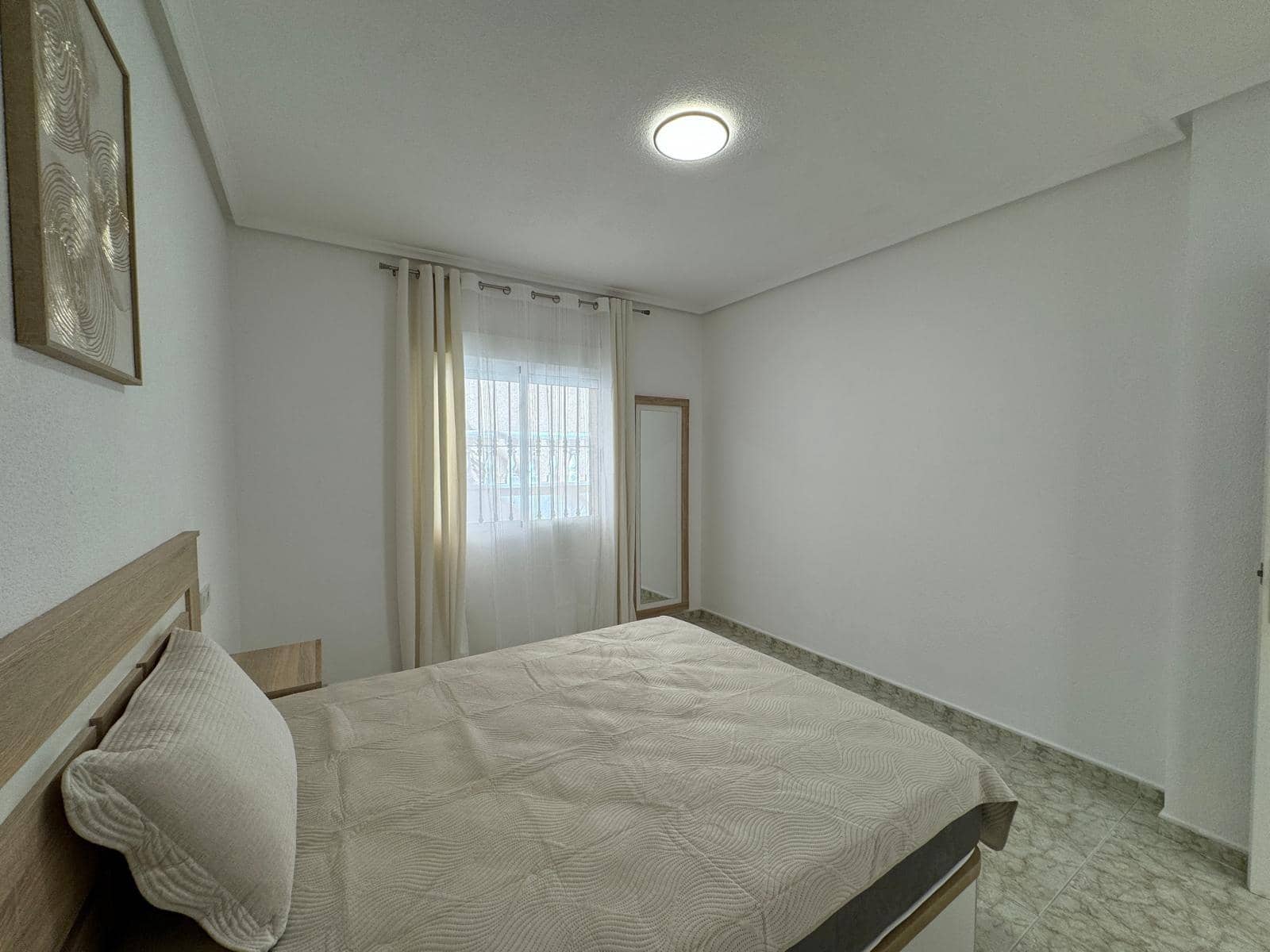 Chalet de 4 habitaciones en Orihuela Costa en venta con piscina - 279.000 € (Ref: 8584608)