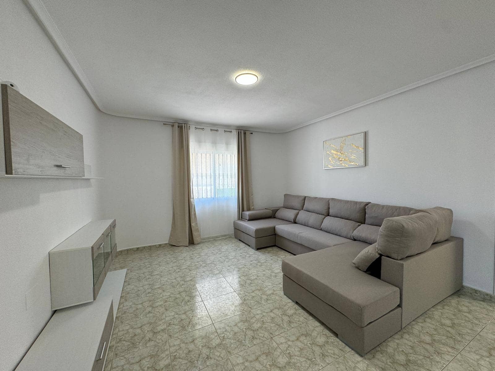 Chalet de 4 habitaciones en Orihuela Costa en venta con piscina - 279.000 € (Ref: 8584608)