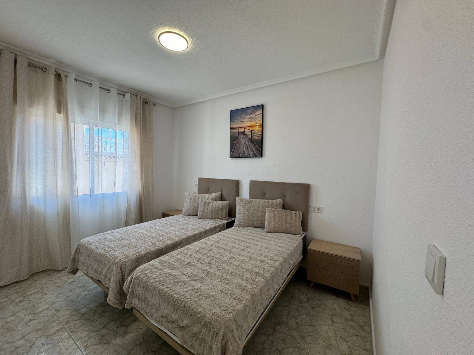 Chalet de 4 habitaciones en Orihuela Costa en venta con piscina - 279.000 € (Ref: 8584608)