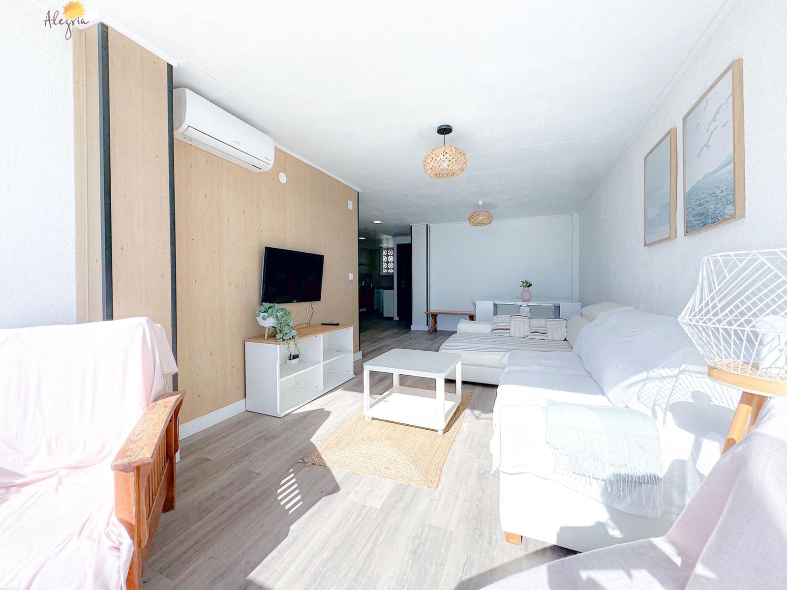 Ático de 2 habitaciones en Torrevieja en venta - 234.900 € (Ref: 8591691)