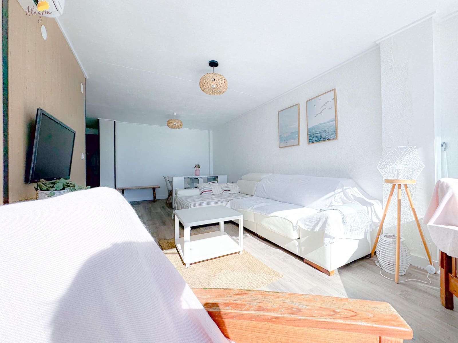 Ático de 2 habitaciones en Torrevieja en venta - 234.900 € (Ref: 8591691)