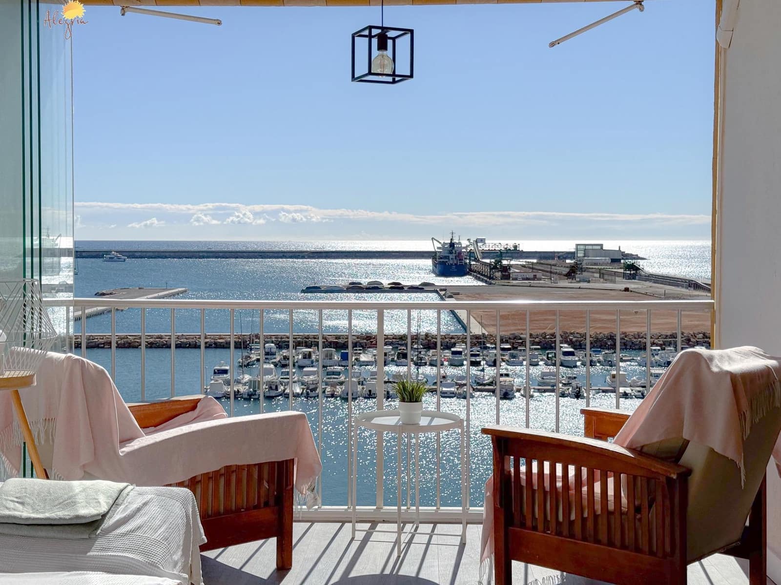 Ático de 2 habitaciones en Torrevieja en venta - 234.900 € (Ref: 8591691)