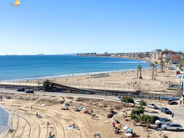 Ático de 2 habitaciones en Playa del Acequión, Torrevieja en venta - 234.900 € (Ref: 8591691)