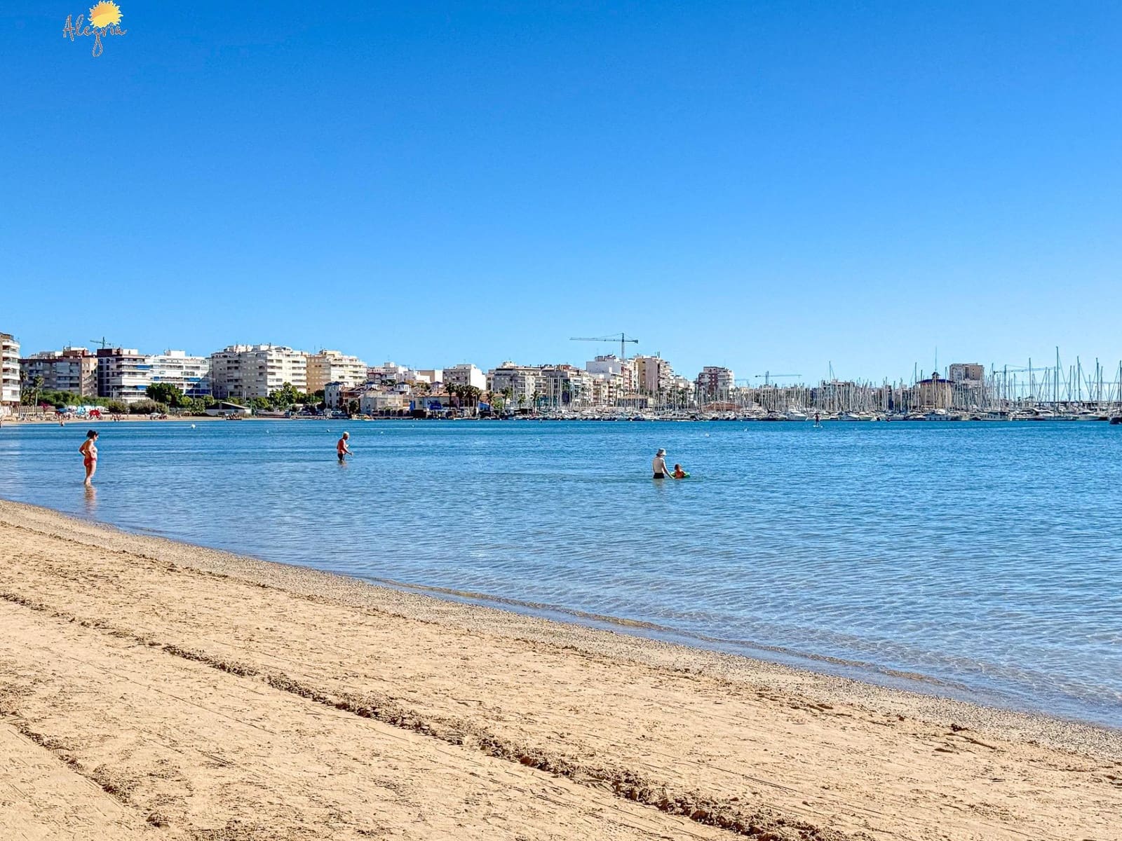 Ático de 2 habitaciones en Torrevieja en venta - 234.900 € (Ref: 8591691)