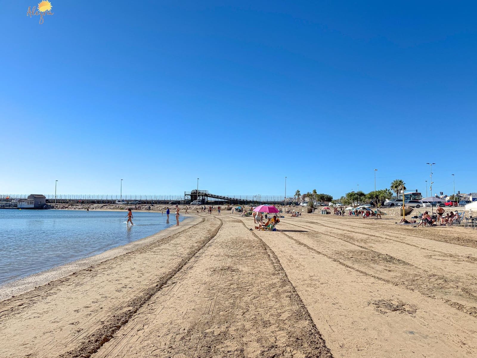 Ático de 2 habitaciones en Torrevieja en venta - 234.900 € (Ref: 8591691)