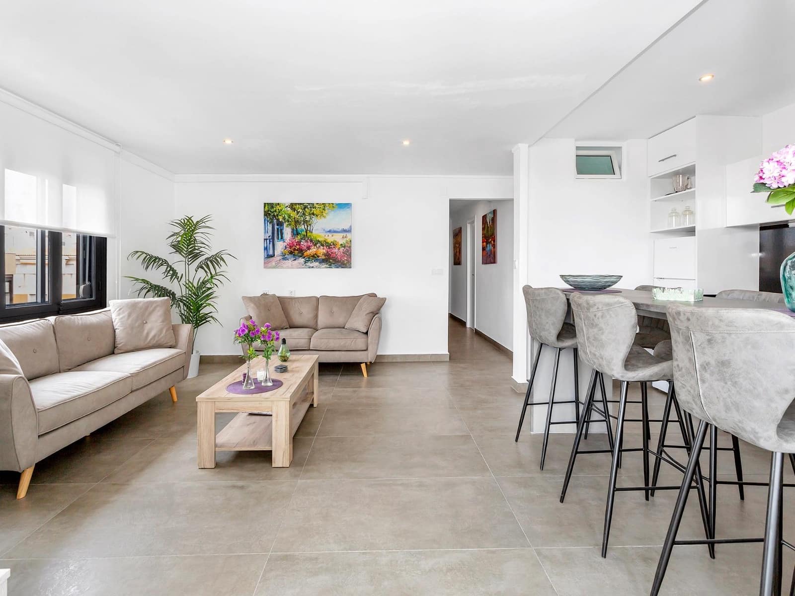 Apartamento de 3 habitaciones en Torrevieja en venta con piscina - 249.000 € (Ref: 8592371)