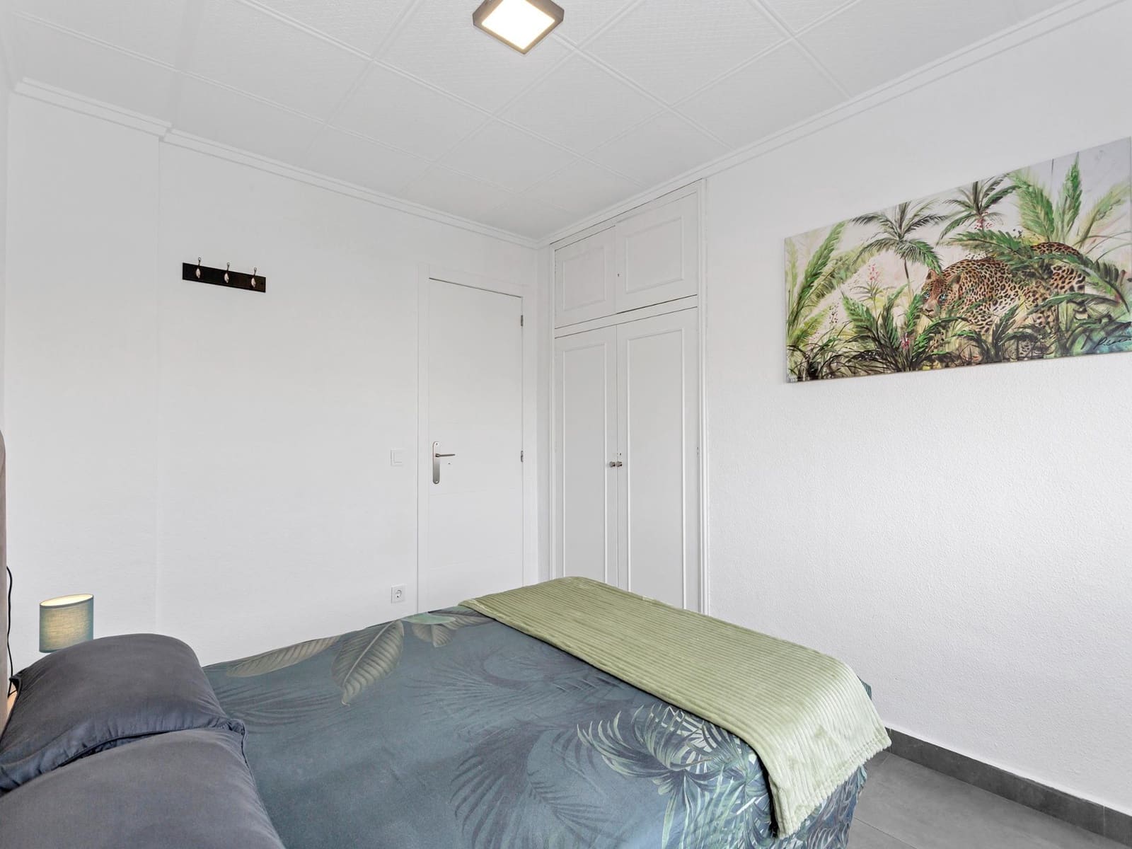 Apartamento de 3 habitaciones en Torrevieja en venta con piscina - 249.000 € (Ref: 8592371)