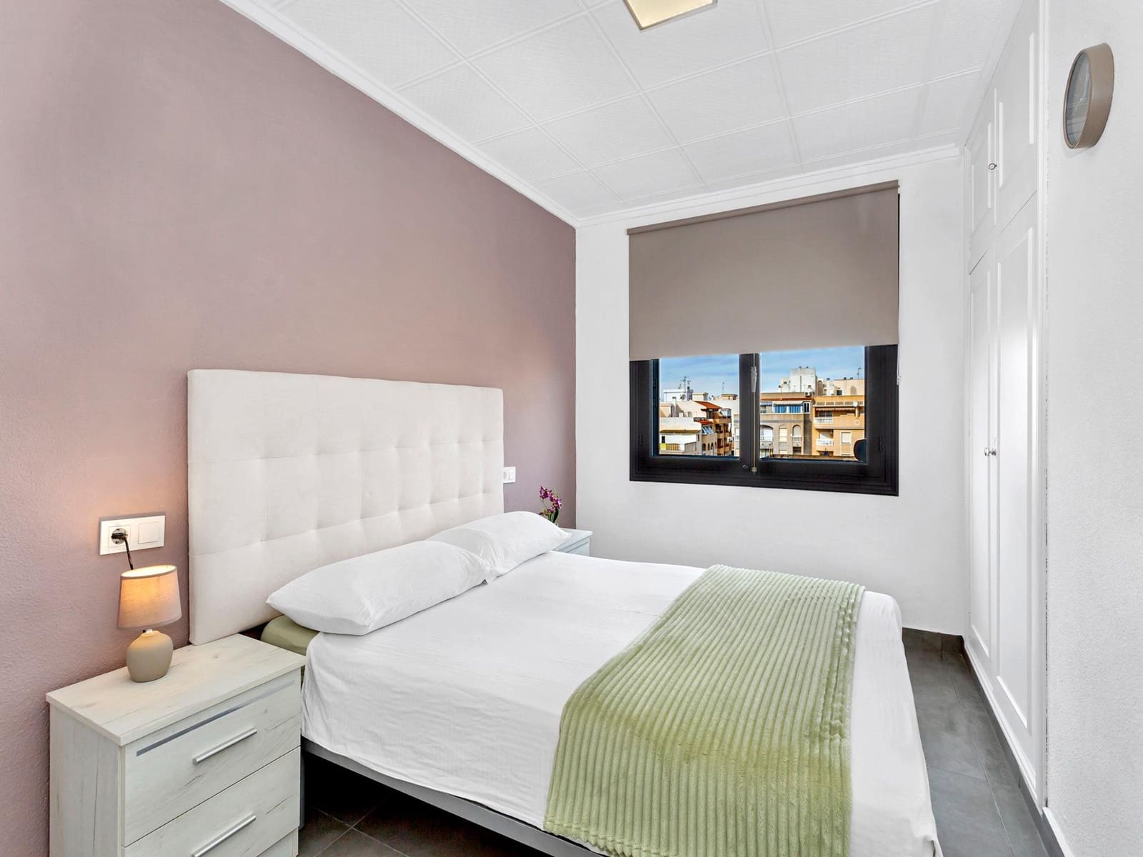 Apartamento de 3 habitaciones en Torrevieja en venta con piscina - 249.000 € (Ref: 8592371)