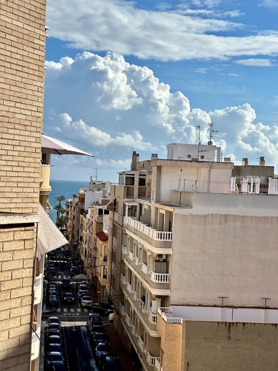 2 sypialnia Penthouse na sprzedaż w Torrevieja - 174 900 € (Ref: 8601566)