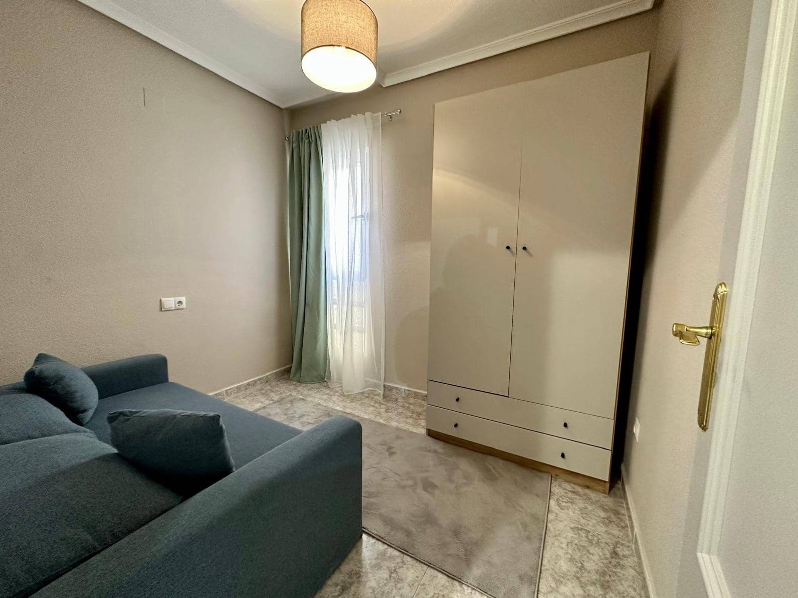 2 sypialnia Penthouse na sprzedaż w Torrevieja - 174 900 € (Ref: 8601566)