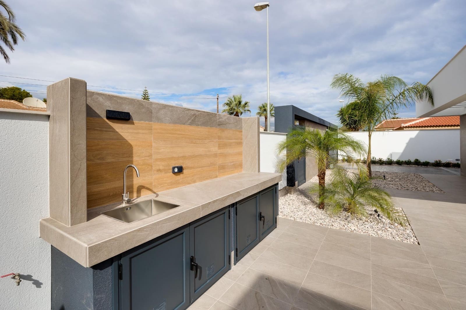 Chalet de 3 habitaciones en Ciudad Quesada en venta con piscina garaje - 925.000 € (Ref: 8603868)