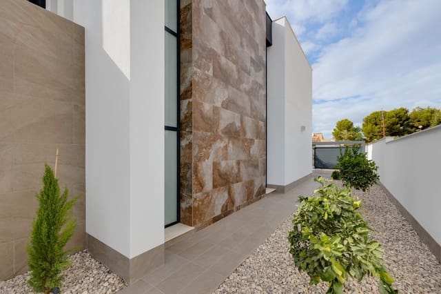 Chalet de 3 habitaciones en Ciudad Quesada, Rojales en venta con piscina garaje - 925.000 € (Ref: 8603868)