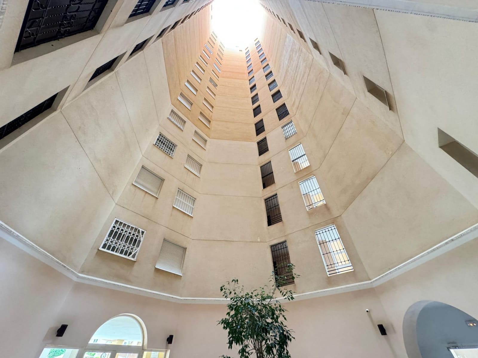 3 soverom Leilighet til salgs i Torrevieja med svømmebasseng - € 349 900 (Ref: 8605361)