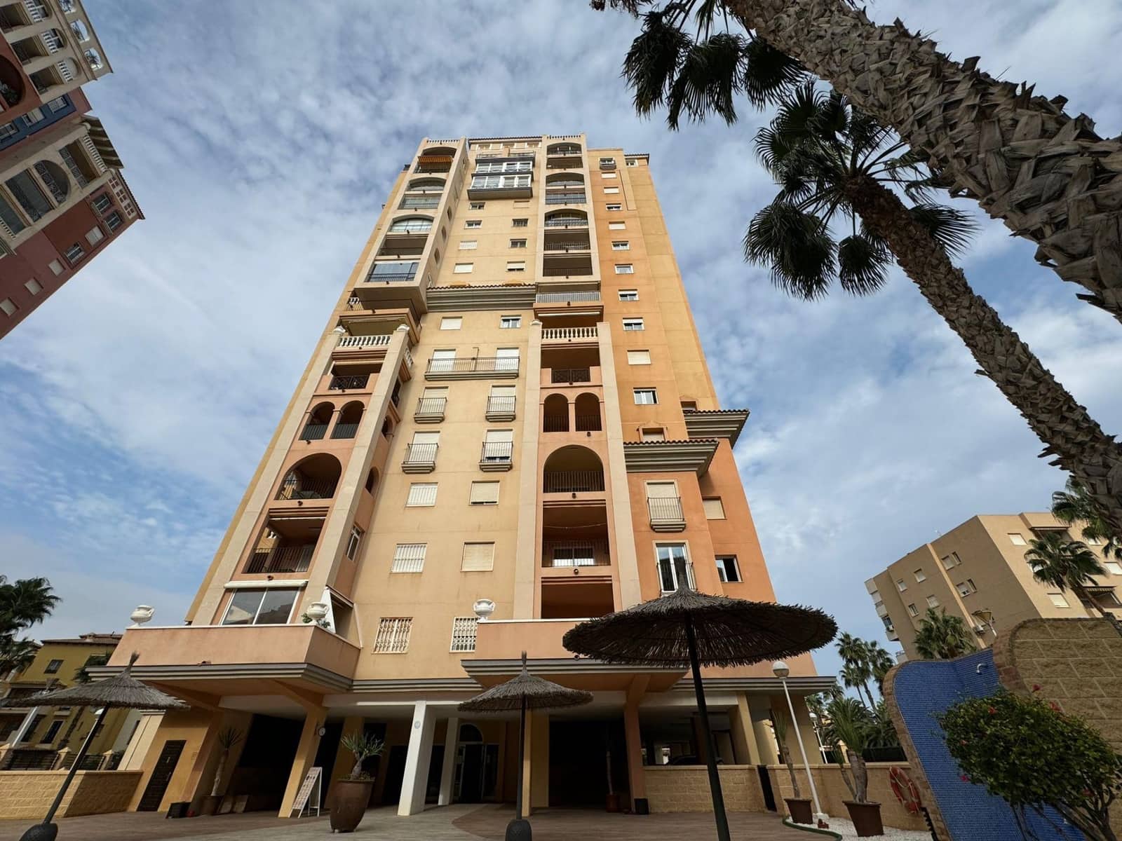 3 soverom Leilighet til salgs i Torrevieja med svømmebasseng - € 349 900 (Ref: 8605361)