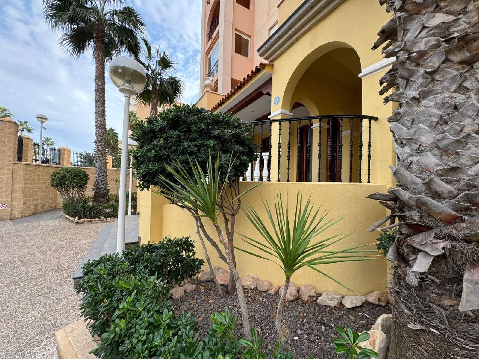 3 soverom Leilighet til salgs i Torrevieja med svømmebasseng - € 349 900 (Ref: 8605361)