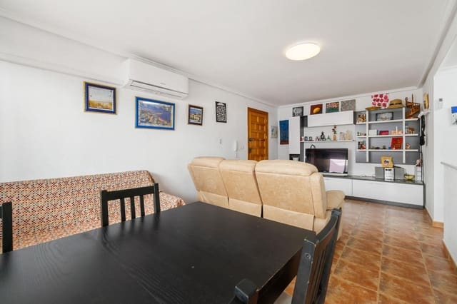 3 bedroom Apartment for sale in Los Europeos, Torrevieja - € 152,500 (Ref: 8676055)