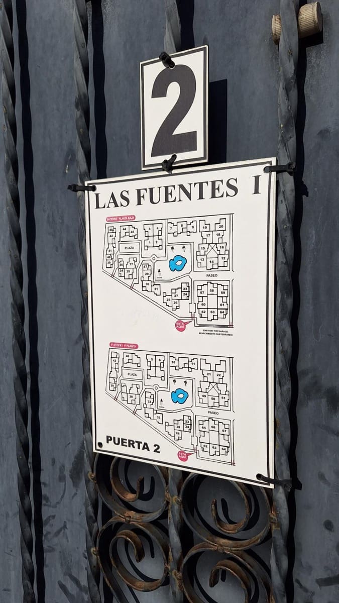 2 makuuhuone Bungalow myytävänä paikassa Torrevieja mukana uima-altaan 
autotalli - 170 000 € (Ref: 8678232)